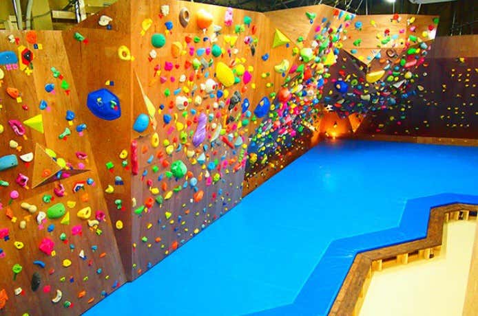 菊川HEADROCK CLIMBING GYM
