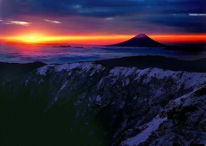 富士山　画像　雲海