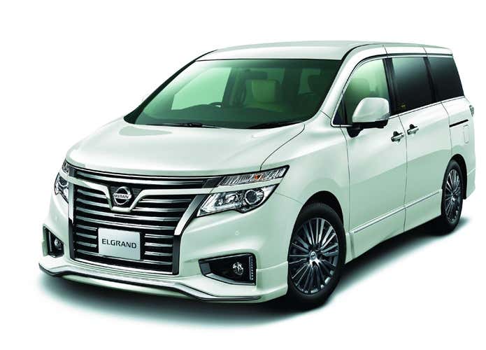 日産の4WDエルグランド