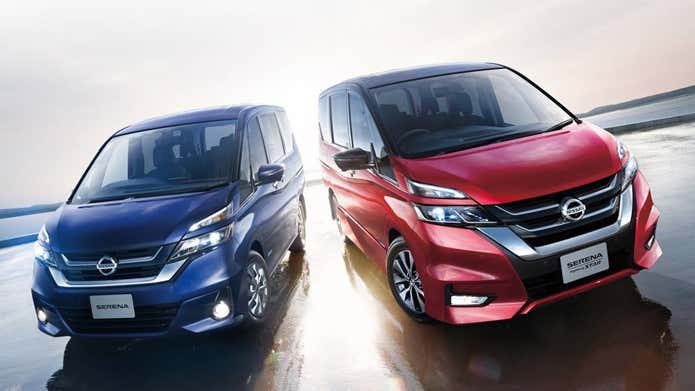 日産の4WDセレナ