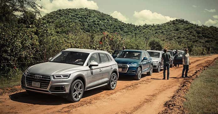 アウディの4WD　Q5