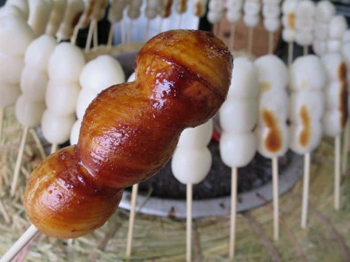 高尾山グルメの焼きだんご