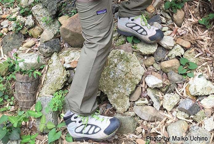 登山 歩き方 コツ浮石に注意