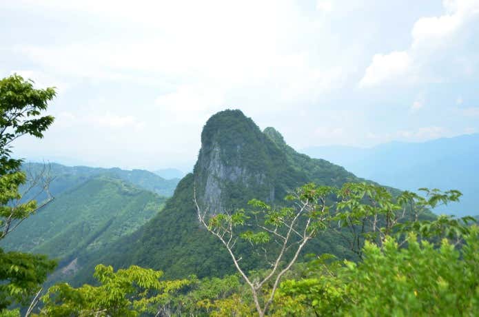 二子山