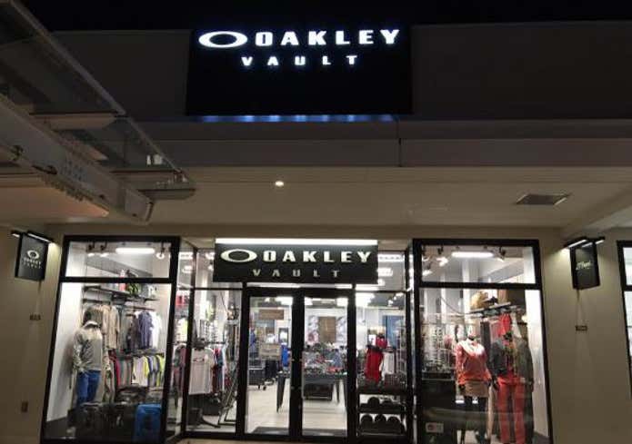 オークリーボルト木更津店