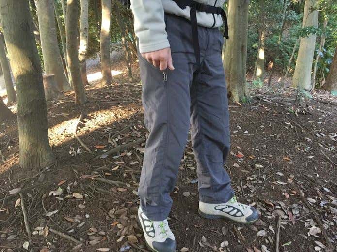 登山用ロングパンツ