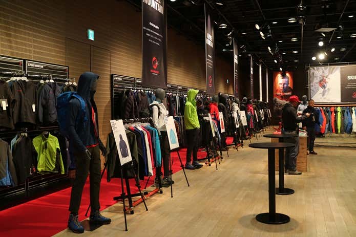 マムートの展示会場