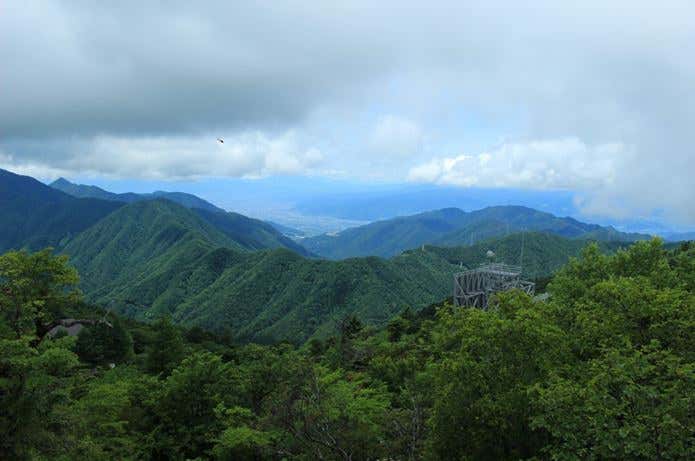 クライマーズハイの現場と思われていた山