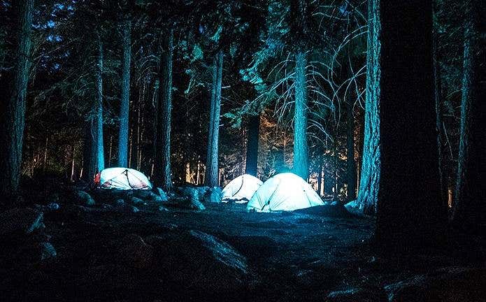 テント場 夜の過ごし方