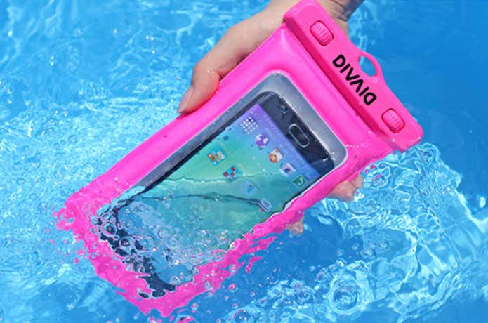 防水のスマホケース