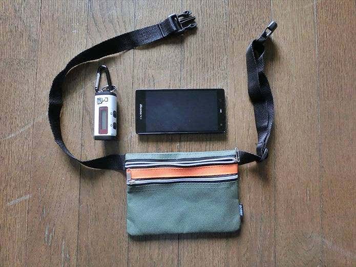 サコッシュの代わりにミニポーチ