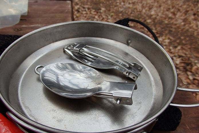 折り畳み式スプーンとフォーク