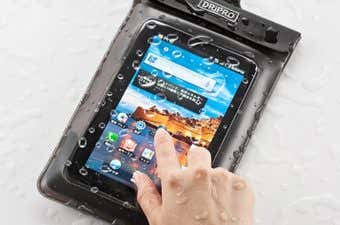 ipadの防水ケースを使用