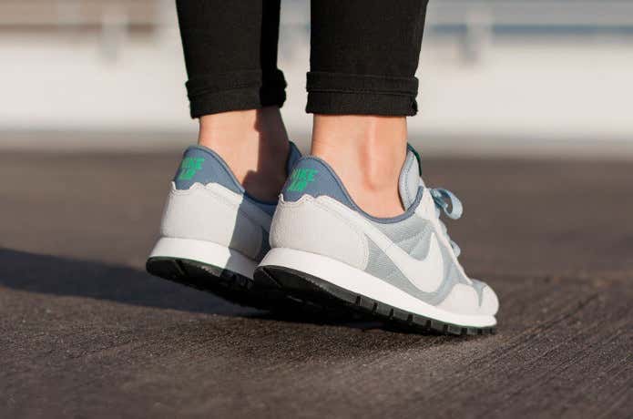NIKE ズームペガサス リオ 26（ナイキのペガサスを特集。30年