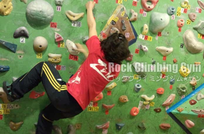 横浜のボルダリングジムZEN