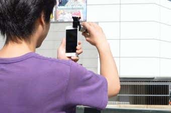 スマホの望遠レンズで写真を撮る