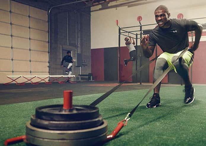 アンダーアーマーのアンダーシャツでパフォーマンス発揮