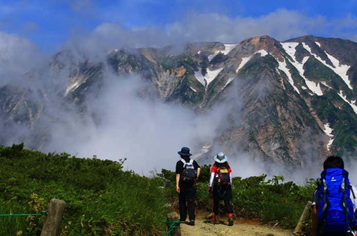 初心者の登山服装選びについて