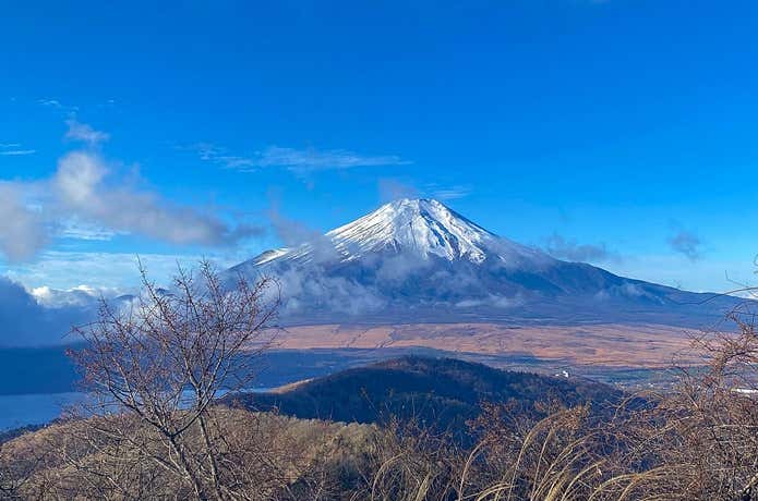 石割山山頂からのぞむ富士山