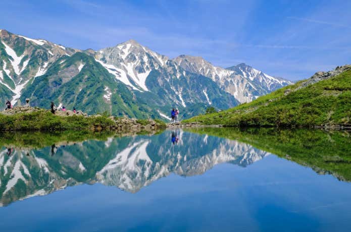 八方池と白馬三山