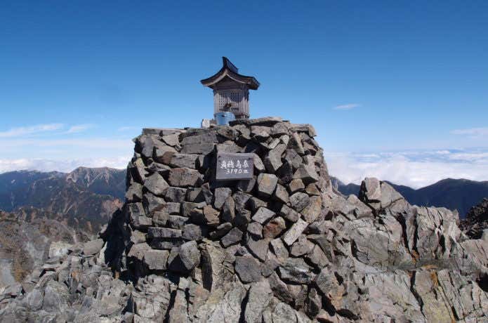 奥穂高岳山頂の祠