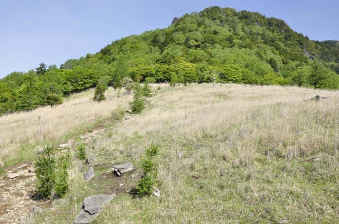 乾徳山の山容