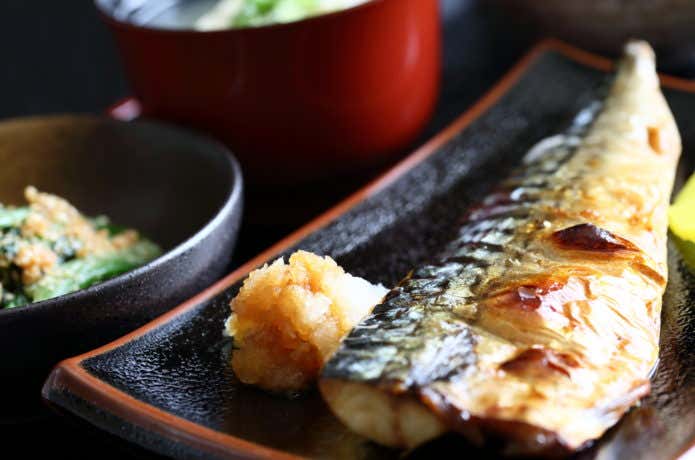 屋久島で食べられる首折れサバの画像