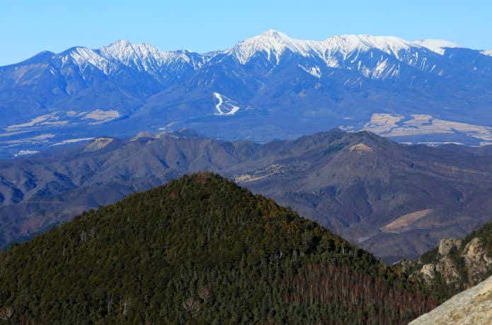 八ヶ岳と飯盛山の画像