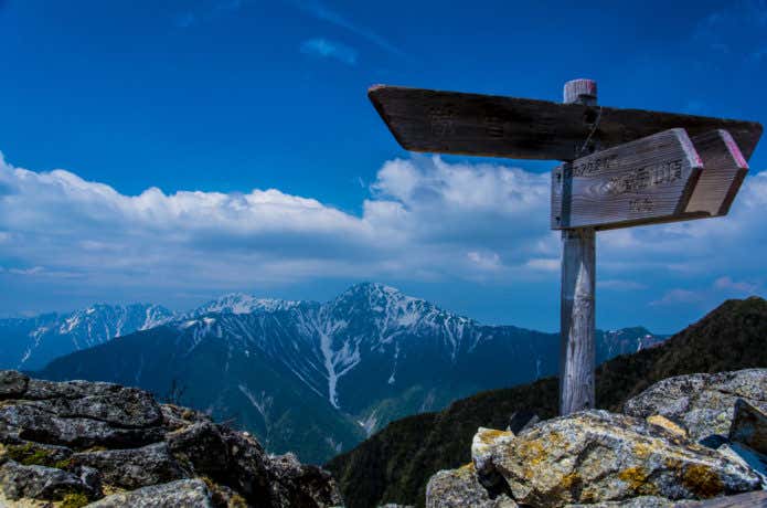 鳳凰山｜稜線歩きが気持ちいい！1泊2日のゆったり登山コース | YAMA