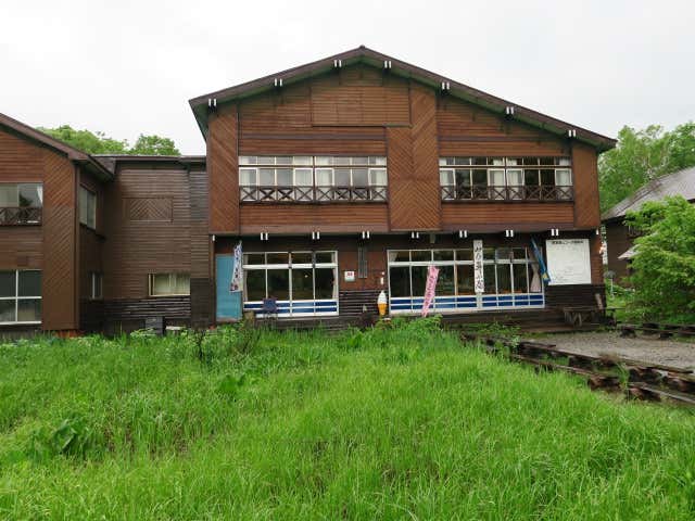 山の鼻小屋