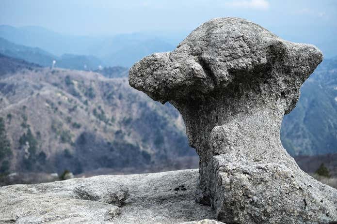 きのこ岩