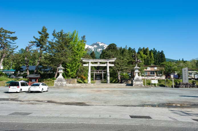 岩木山神社