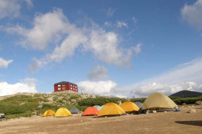 白雲岳避難小屋