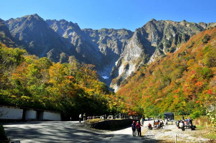 紅葉期の谷川岳