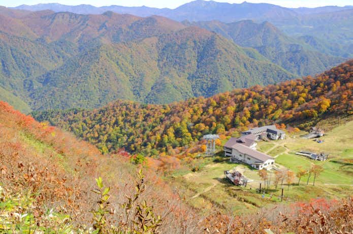 天神平の谷川岳ロープウェイ乗り場