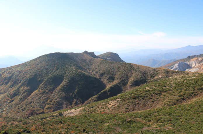 安達太良山から見る箕輪山