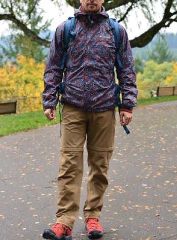 男性の秋冬山登りファッション
