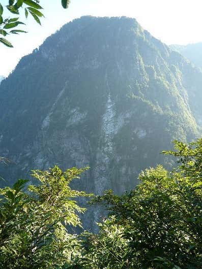 奥鐘山