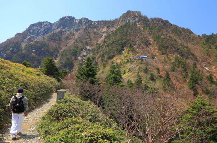 石槌山　登山道