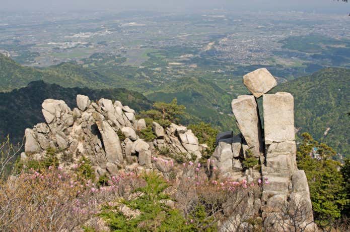 御在所岳の地蔵岩