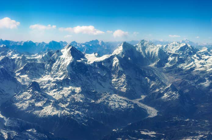 8000m峰の連なるヒマラヤ山脈