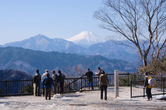 高尾山山頂の景色