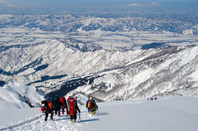 雪山のツアーの様子
