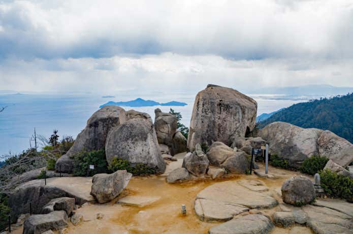 弥山