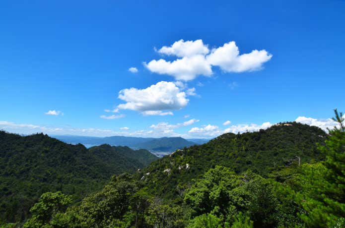 弥山の頂上からの眺め