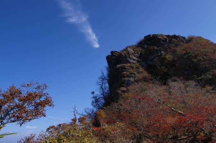 氷ノ山のこしき岩
