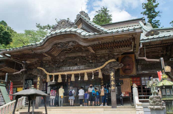 歴史ある高尾山薬王院本堂