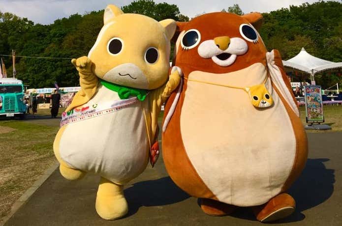 高尾山のゆるキャラ、ムッちゃんとムサ尾さん
