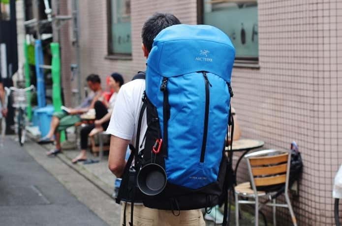 ボラAR50を背負う人