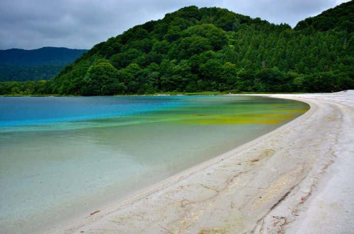 恐山の極楽浜